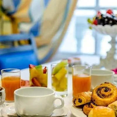 Hotel Aneto Lourdes